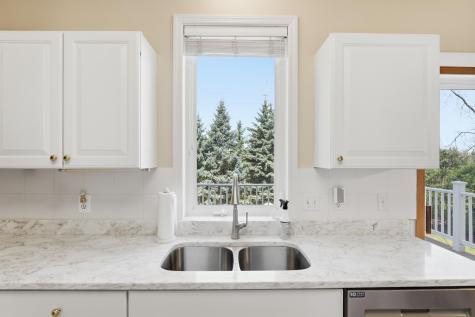 1573 Johnny Cake Alcove Eagan MN 55122