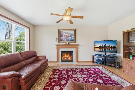 1573 Johnny Cake Alcove Eagan MN 55122