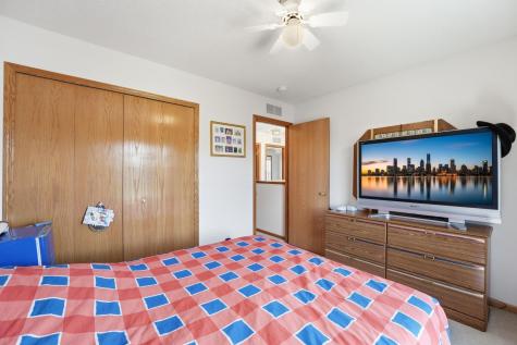 1573 Johnny Cake Alcove Eagan MN 55122