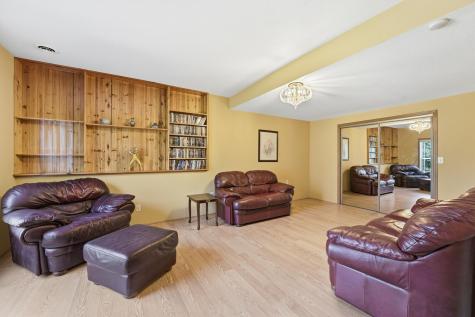 1573 Johnny Cake Alcove Eagan MN 55122