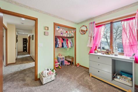 26150 Galen Drive Wyoming MN 55092