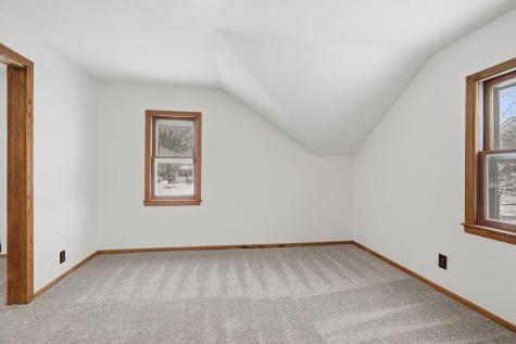 1981 Minnehaha Avenue E Saint Paul MN 55119