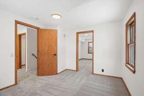 1981 Minnehaha Avenue E Saint Paul MN 55119