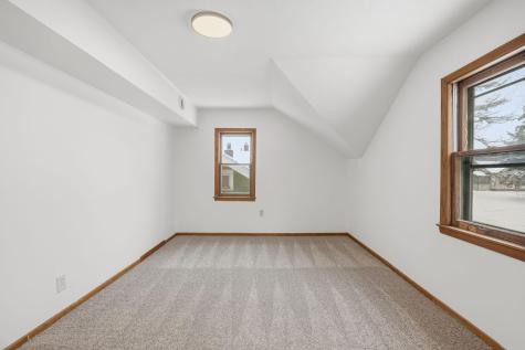1981 Minnehaha Avenue E Saint Paul MN 55119