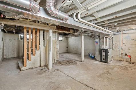 1981 Minnehaha Avenue E Saint Paul MN 55119