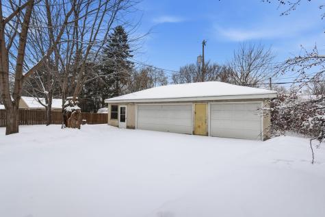 1981 Minnehaha Avenue E Saint Paul MN 55119