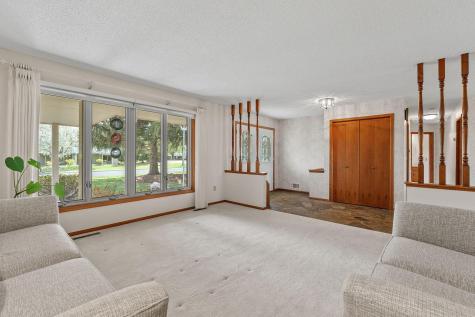 6708 W 82nd Street Bloomington MN 55438