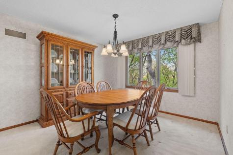 6708 W 82nd Street Bloomington MN 55438