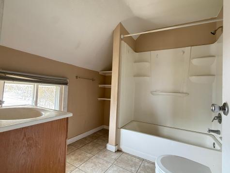 755 4th Street SW Valley City ND 58072