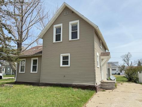 755 4th Street SW Valley City ND 58072