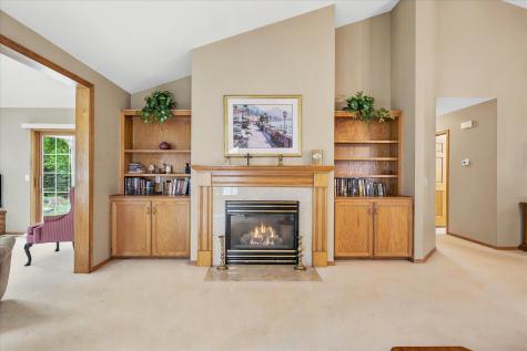 2225 Wight Bay Brooklyn Park MN 55443