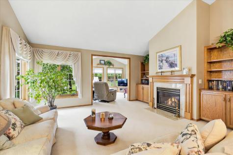 2225 Wight Bay Brooklyn Park MN 55443