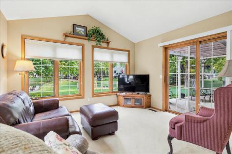 2225 Wight Bay Brooklyn Park MN 55443
