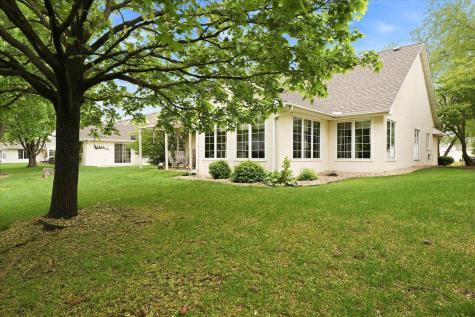 2225 Wight Bay Brooklyn Park MN 55443