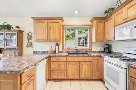 2225 Wight Bay Brooklyn Park MN 55443