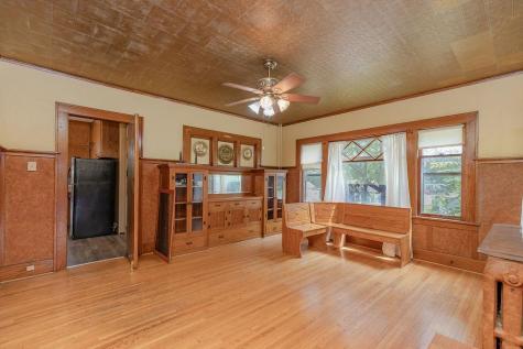 902 White Street Jackson MN 56143