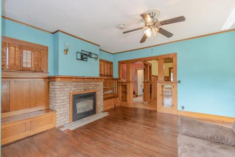 902 White Street Jackson MN 56143