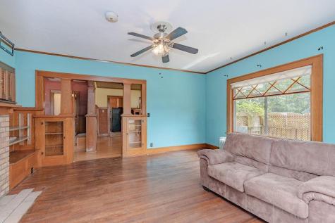 902 White Street Jackson MN 56143