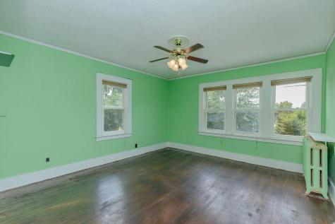902 White Street Jackson MN 56143