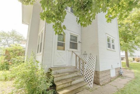 902 White Street Jackson MN 56143