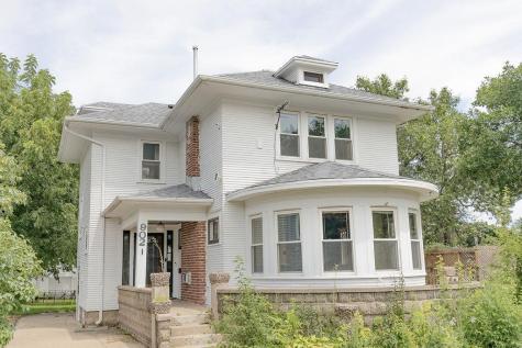 902 White Street Jackson MN 56143