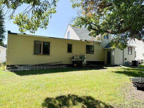 207 E Duroe Street Jeffers MN 56145