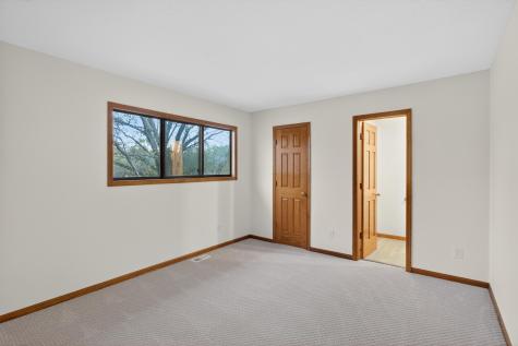3250 Hill Ridge Drive Eagan MN 55121