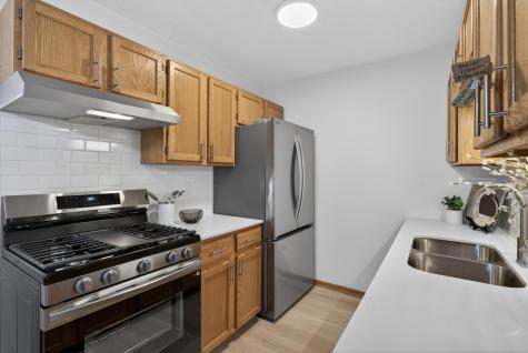 3250 Hill Ridge Drive Eagan MN 55121