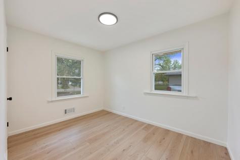 11581 Kumquat Street NW Coon Rapids MN 55448