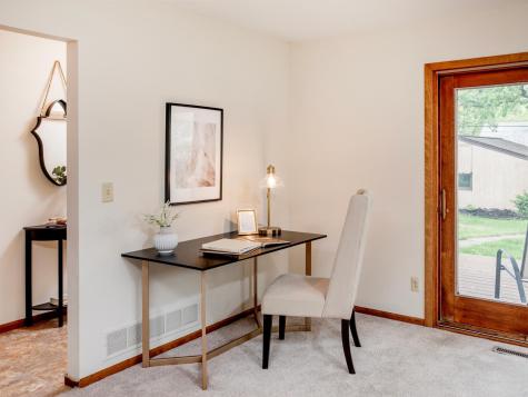 598 Clifford Street Saint Paul MN 55104