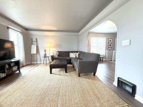 504 W Main Avenue Frazee MN 56544