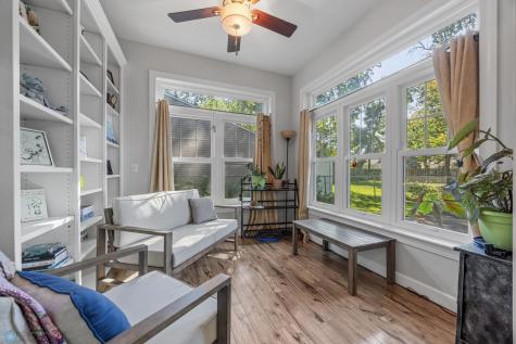 1439 10th Street S Fargo ND 58103