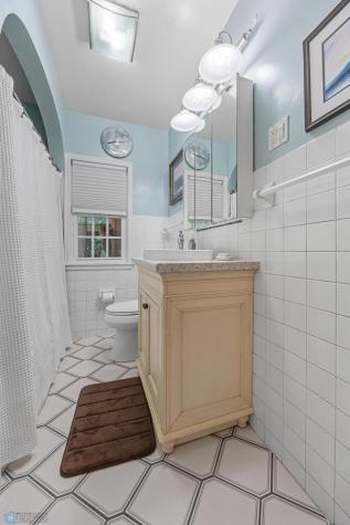 1439 10th Street S Fargo ND 58103