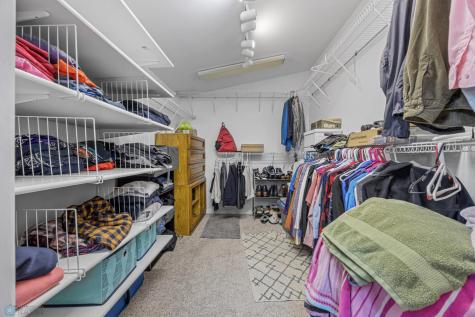 1439 10th Street S Fargo ND 58103