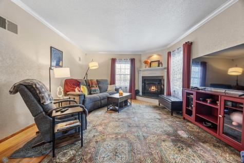 1439 10th Street S Fargo ND 58103