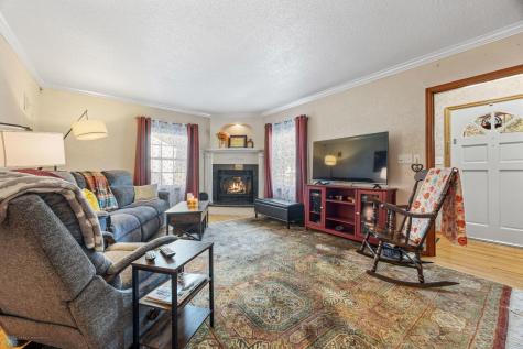 1439 10th Street S Fargo ND 58103