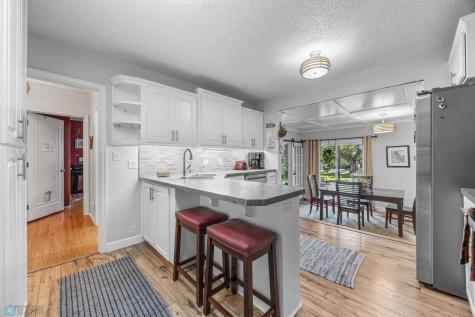 1439 10th Street S Fargo ND 58103