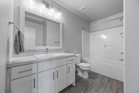 5894 58th Avenue S Fargo ND 58104