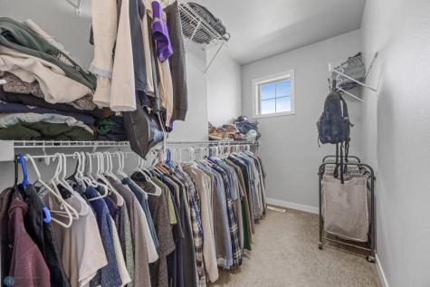 5894 58th Avenue S Fargo ND 58104