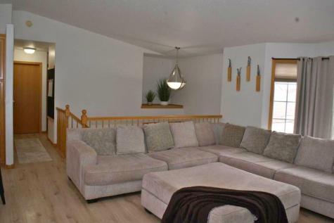 4357 46th Avenue S Fargo ND 58104