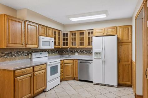 152 Avignon Court Woodbury MN 55125