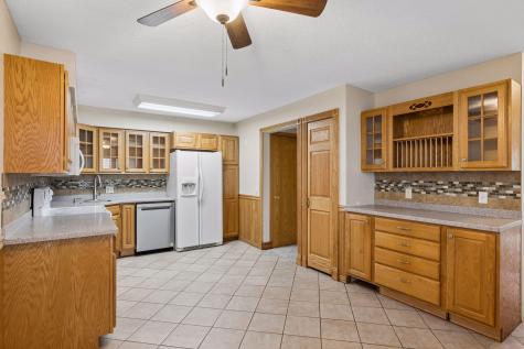 152 Avignon Court Woodbury MN 55125