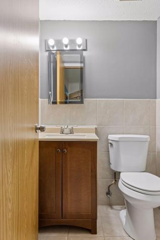 152 Avignon Court Woodbury MN 55125