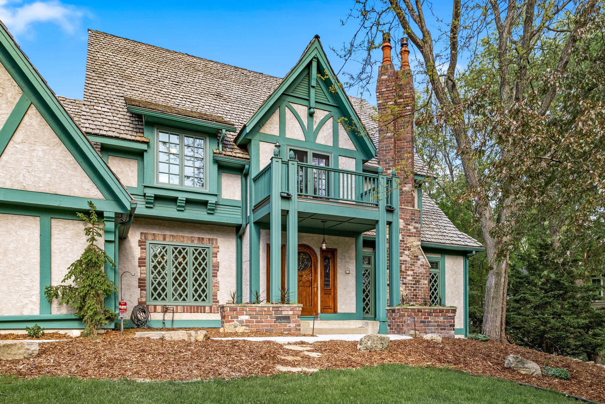 13620 Gurney Path Apple Valley MN 55124