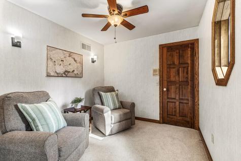 13620 Gurney Path Apple Valley MN 55124