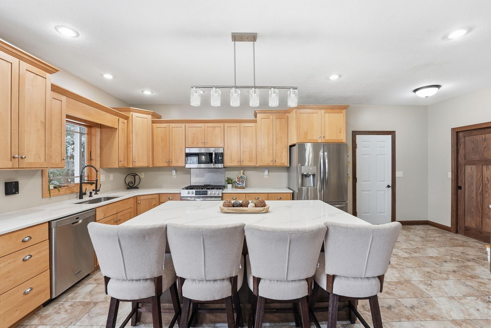 3191 Crestwood Drive NE Alexandria MN 56308