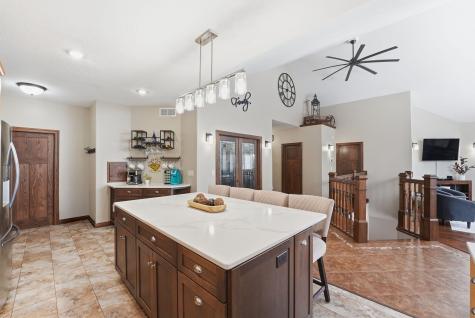 3191 Crestwood Drive NE Alexandria MN 56308