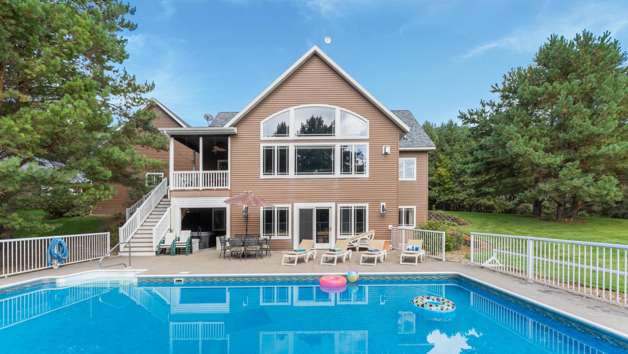 3191 Crestwood Drive NE Alexandria MN 56308