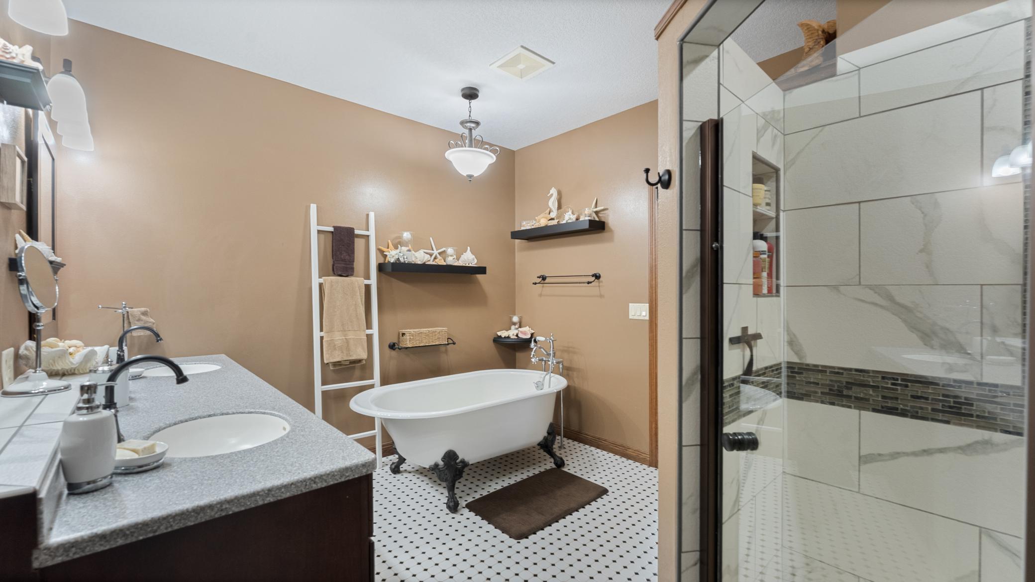 3191 Crestwood Drive NE Alexandria MN 56308