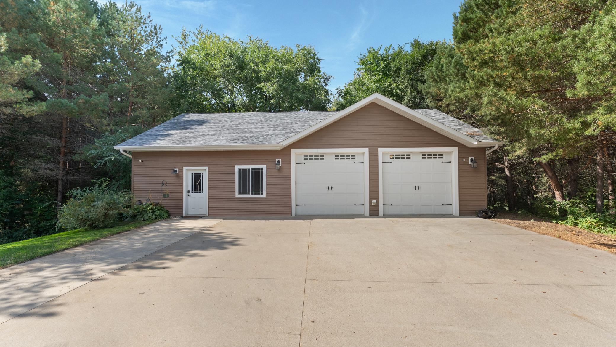 3191 Crestwood Drive NE Alexandria MN 56308